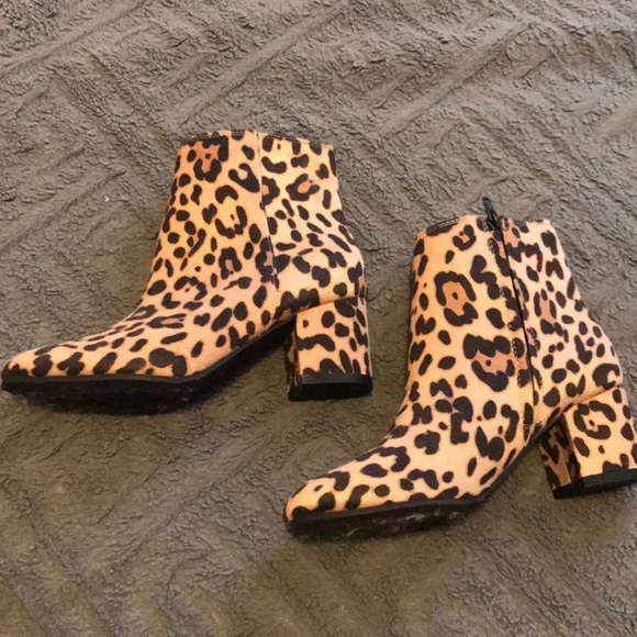 Shoes - Leopard Boots
